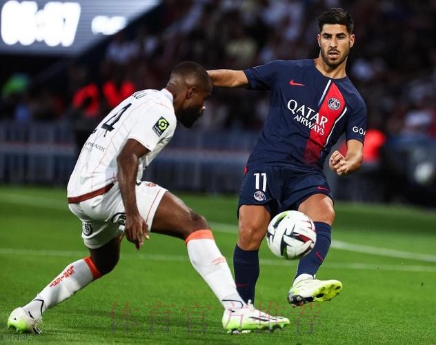 西媒:安帅开始让小将阿森西奥尝试踢右后卫 西媒:安帅开始让小将阿森西奥尝试踢右后卫